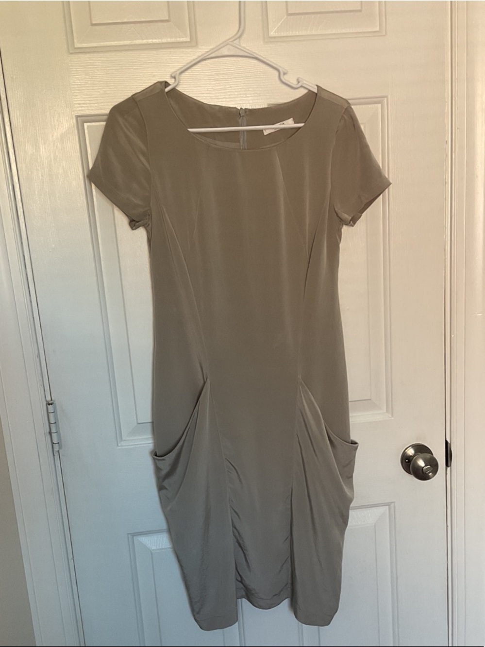Velita Boutique Short Sleeve Pocket Shift Dress in Taupe
